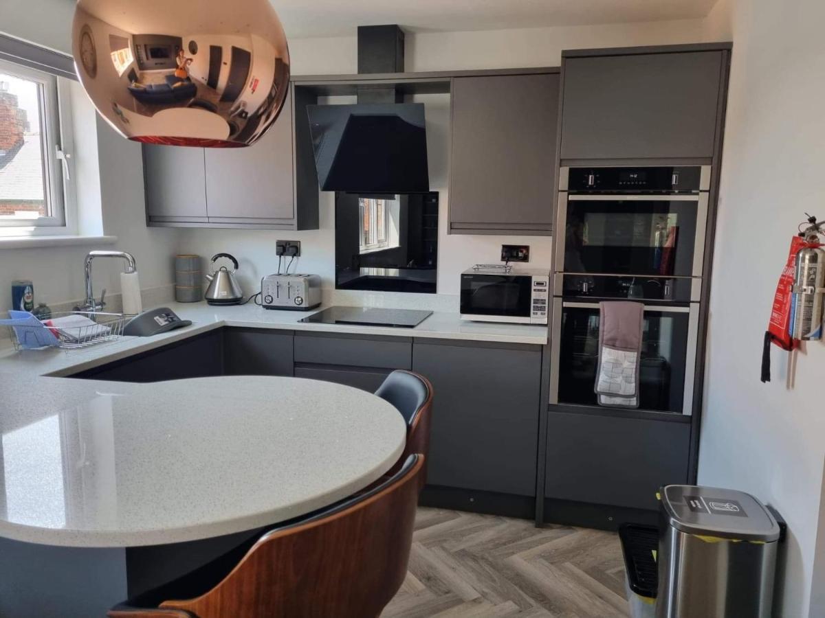 Holiday Apartment Beverley Exteriör bild